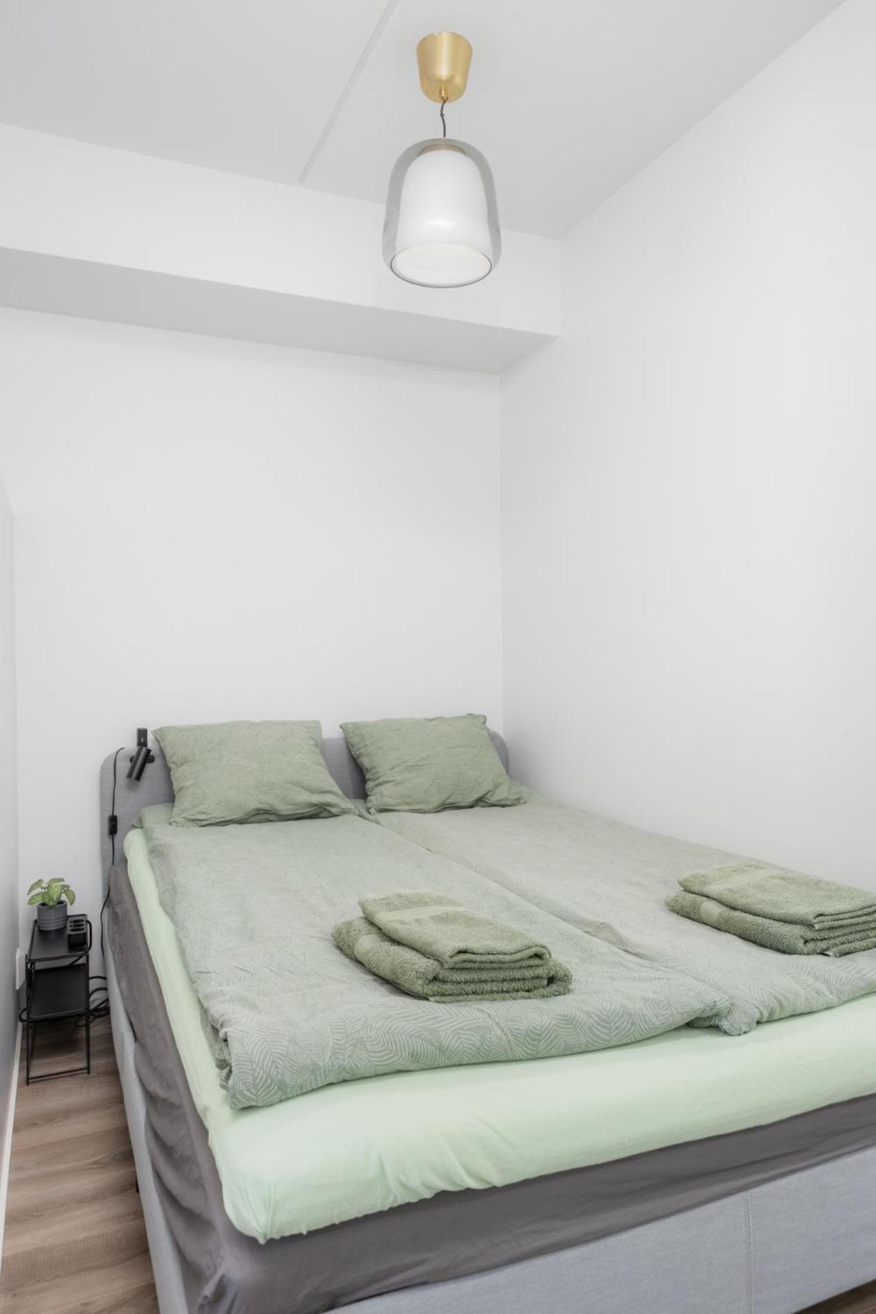 New Studio Apartment With Free Parking กัวปิโอ ภายนอก รูปภาพ